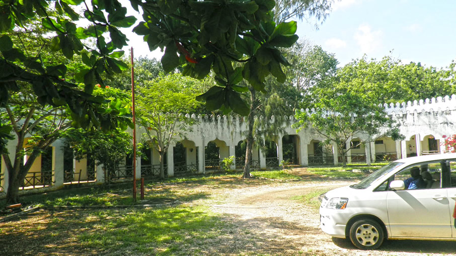 Gede ruins