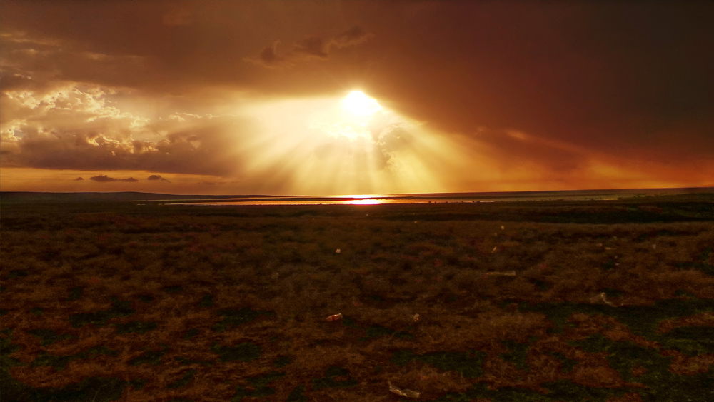 turkana eclipse_bronze rays