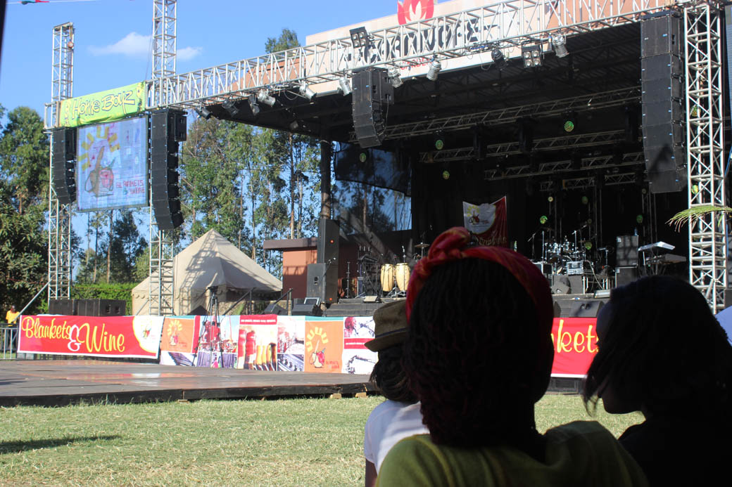 Blankets&Wine50