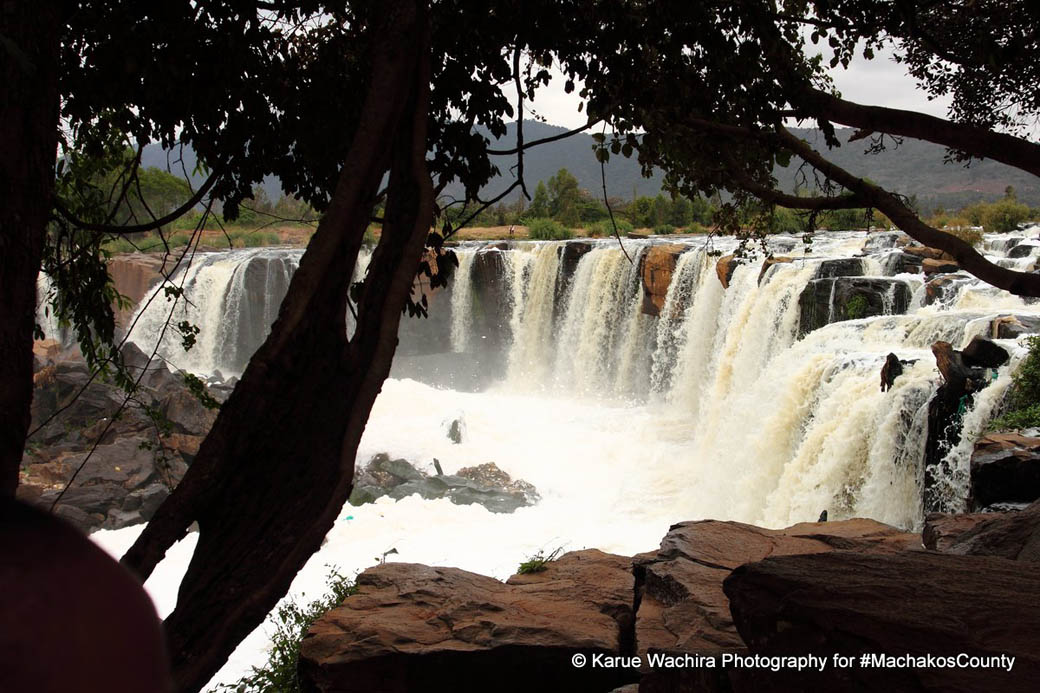 A view of the Fourteen Falls from the left bank of the river A view of the Fourteen Falls from the left bank of the river