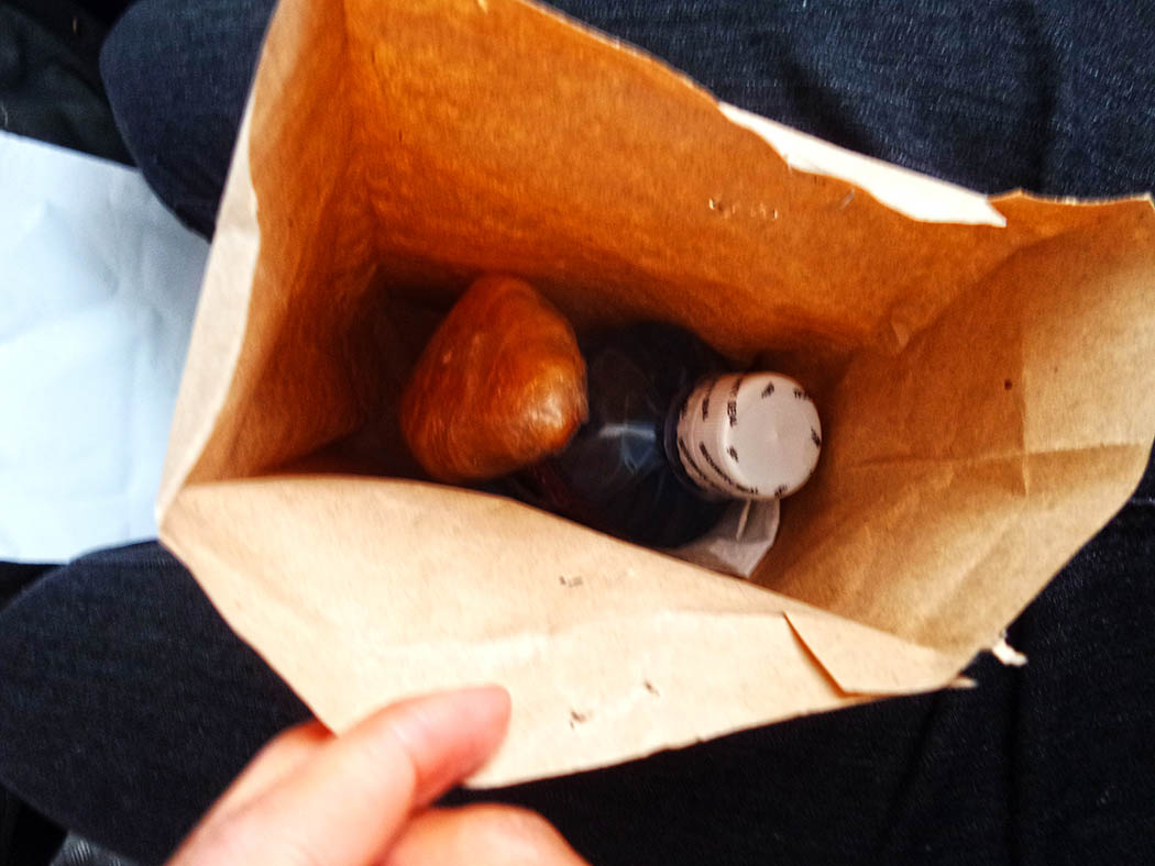 Unexpected Kenya day 1_Airplane food