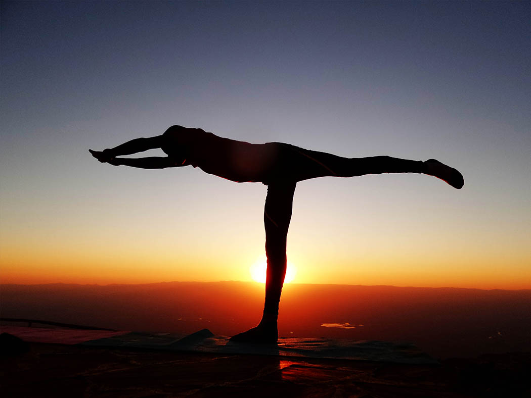 Sights & People from the North Rift_Yoga at sunrise 2