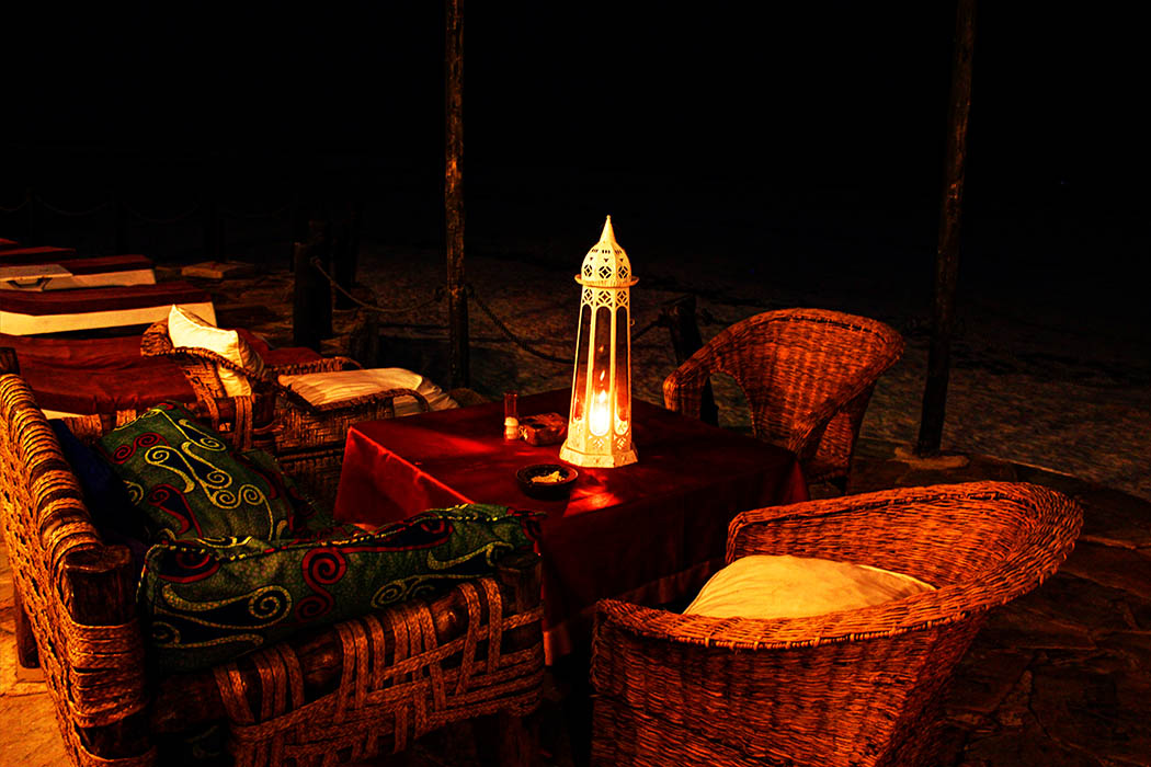 Sands at Nomad restaurant_Restaurant at night