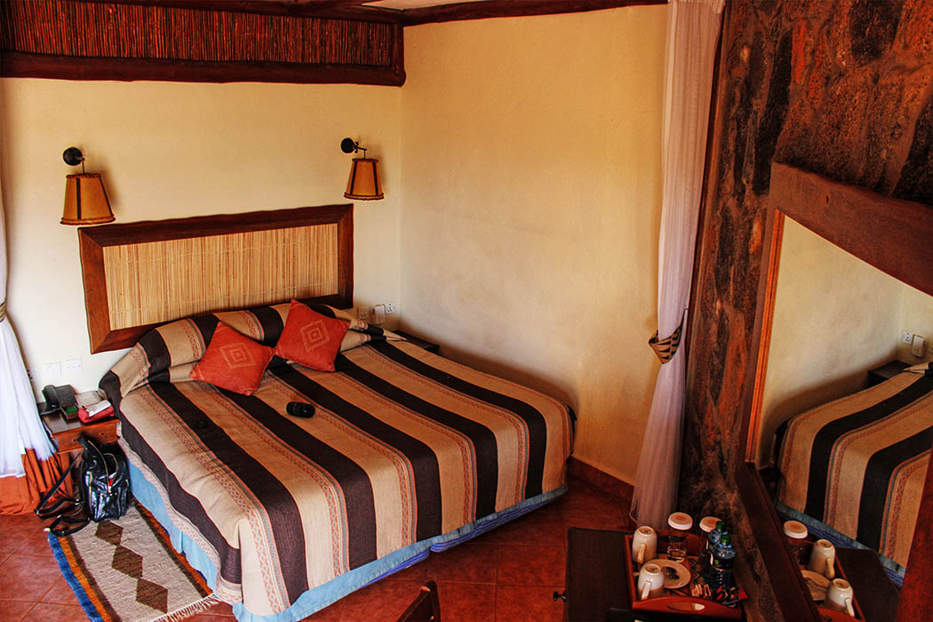 Kilaguni Serena safari Lodge_bed