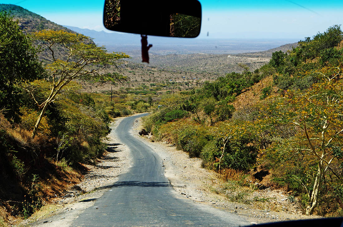 Lake Magadi_Road