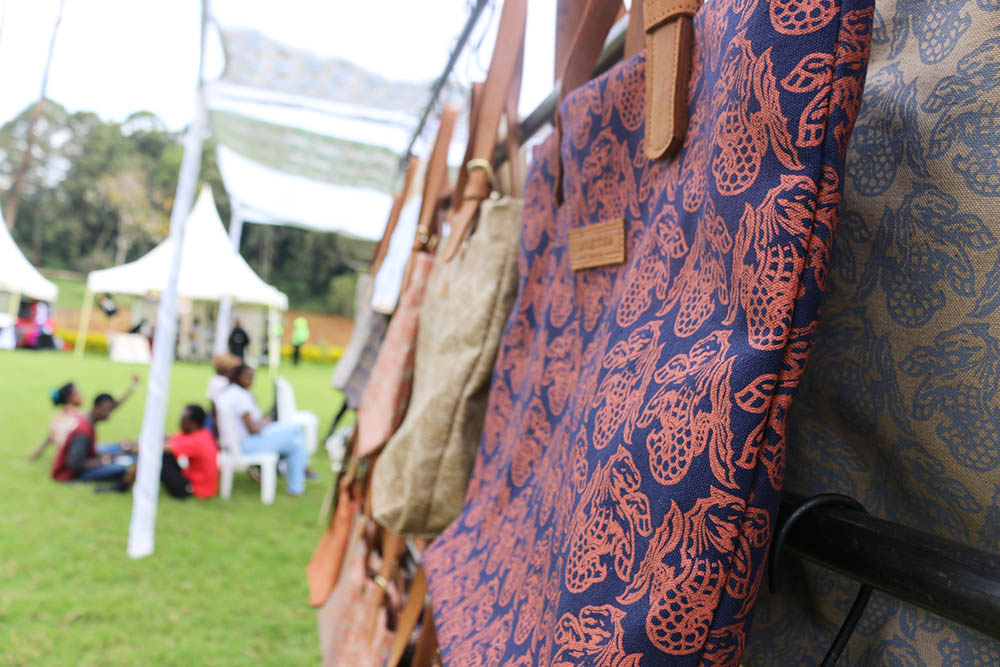 Blankets and Wine July 2016_Sandstorm bag