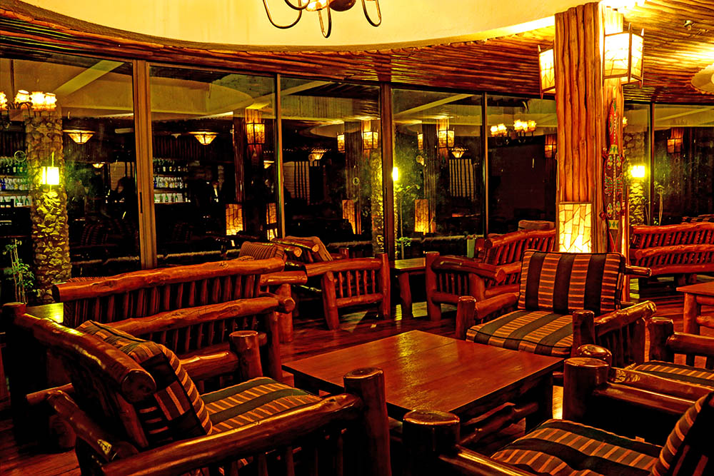 sarova-salt-lick-game-lodge_bar1