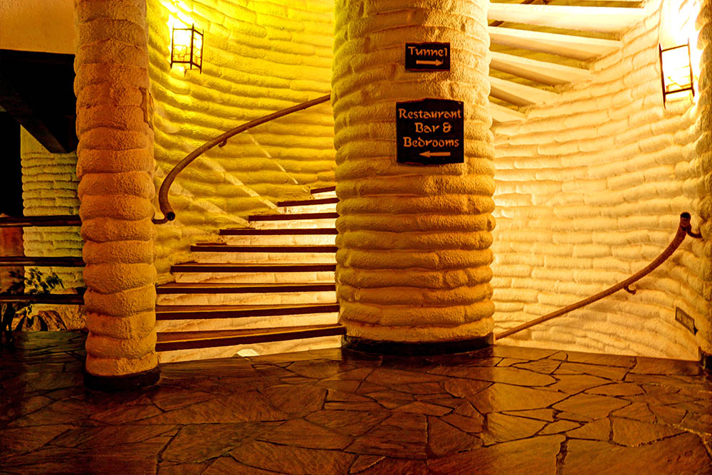 sarova-salt-lick-game-lodge_stairway